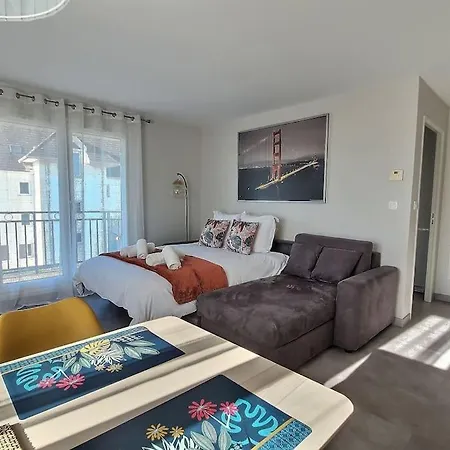 La Dolce *disney*paris*balcon* Apartment Magny-le-Hongre